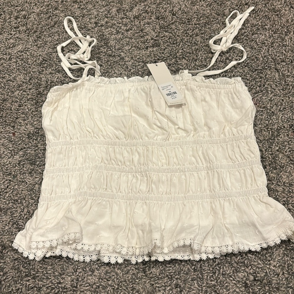 Crop top tie top/white/new never worn/ tags included/francescas
